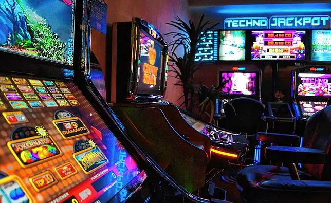 پاکستان میں Bet with bet کا آن لائن کیسینو سیکشن کھولیں۔